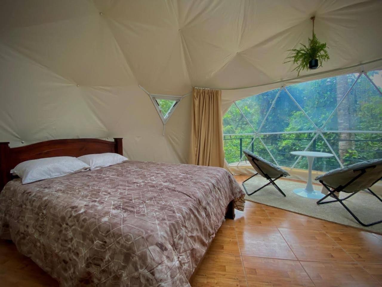 Hotel Rivel - Restaurant & Nature Retreat Turrialba Eksteriør billede