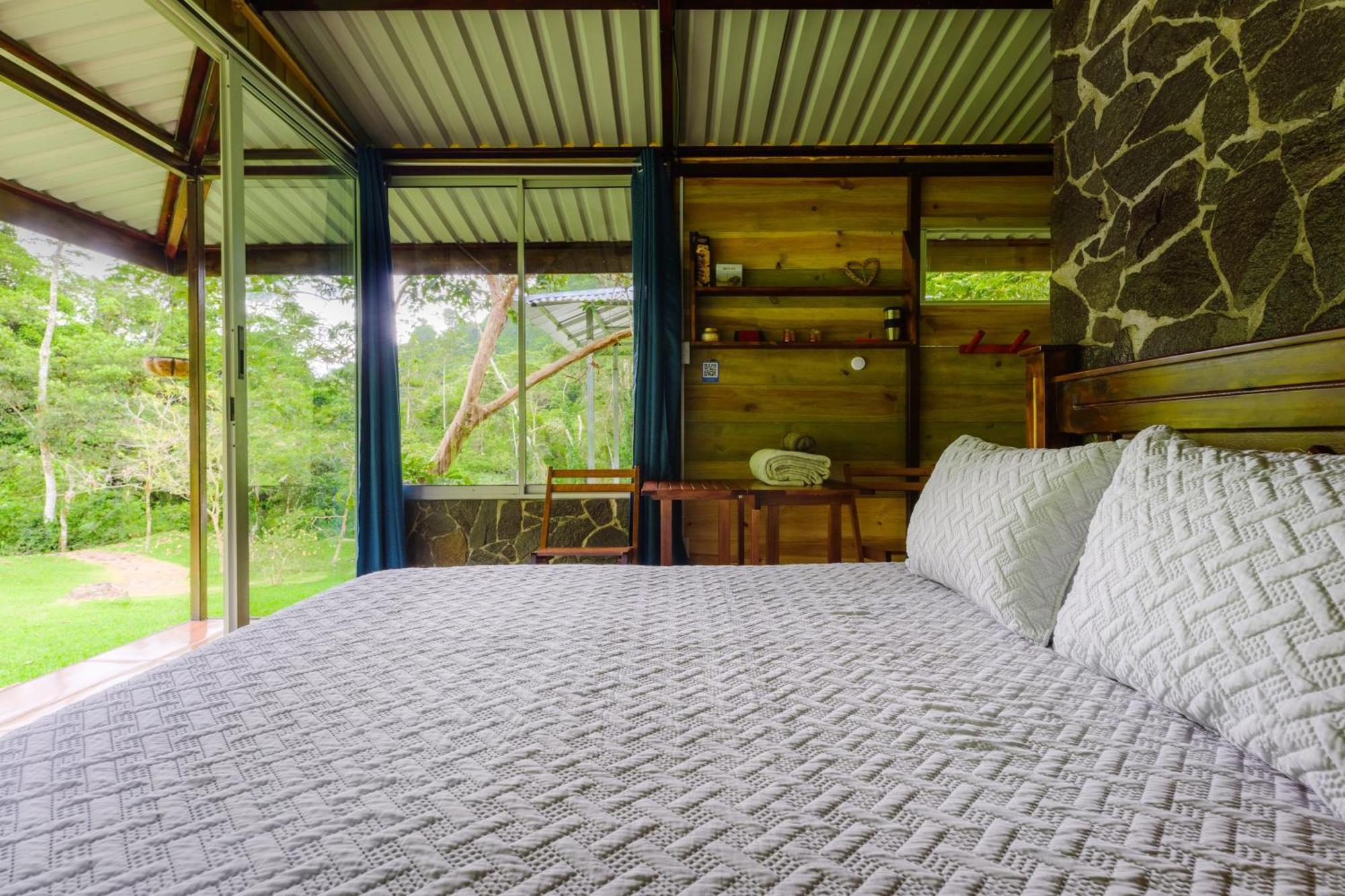 Hotel Rivel - Restaurant & Nature Retreat Turrialba Eksteriør billede
