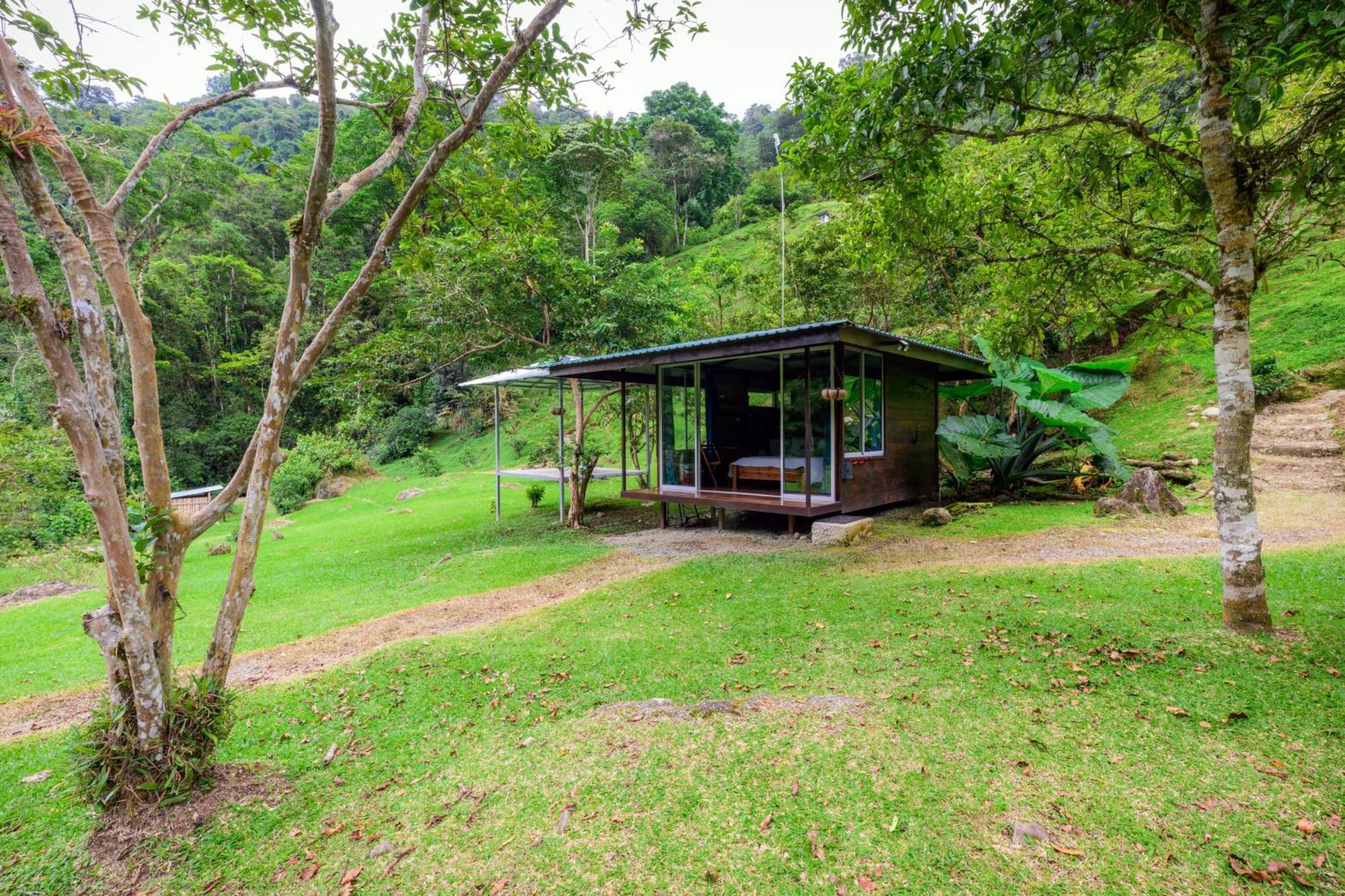 Hotel Rivel - Restaurant & Nature Retreat Turrialba Eksteriør billede