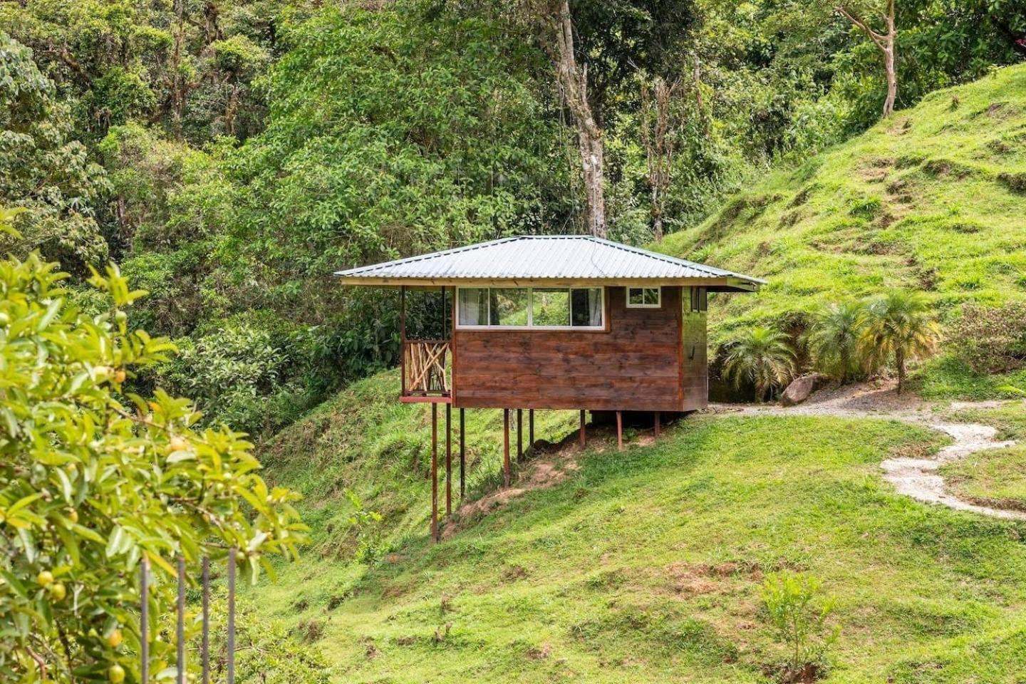 Hotel Rivel - Restaurant & Nature Retreat Turrialba Eksteriør billede