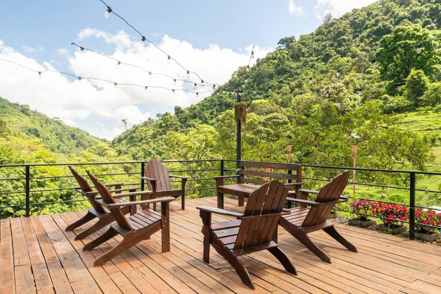Hotel Rivel - Restaurant & Nature Retreat Turrialba Eksteriør billede